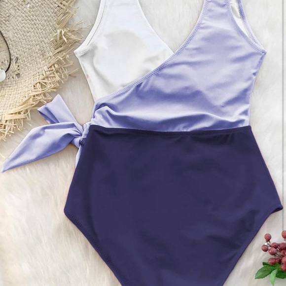 Women’s XXL Wrap Color Block Tie Side Bathing Suit CUPSHE One Piece Swimsuit - Picture 2 of 5